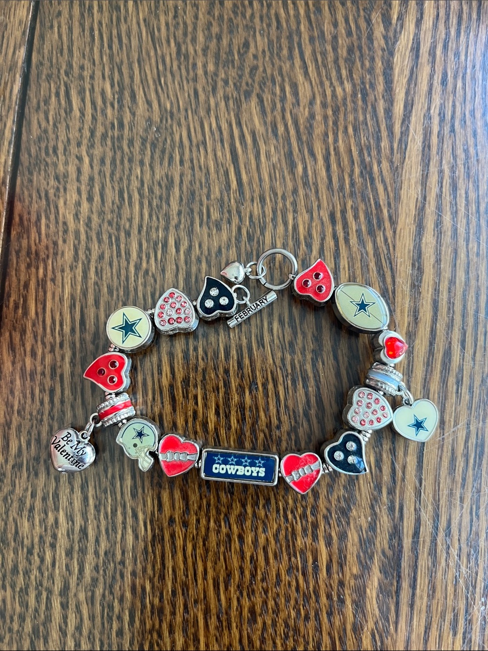Dallas Cowboys Charm Bracelet - February edition